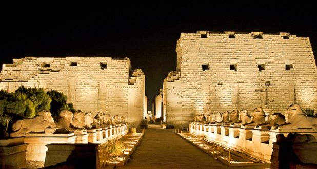 Kuil dan makam Luxor